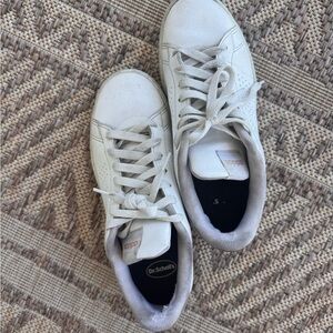 adidas Women’s White Gold Low Top Lace Up Sneakers FW7690 size 7.5